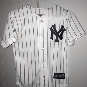 AUTHENTIC NEW YORK YANKEES MAJESTIC JERSERY